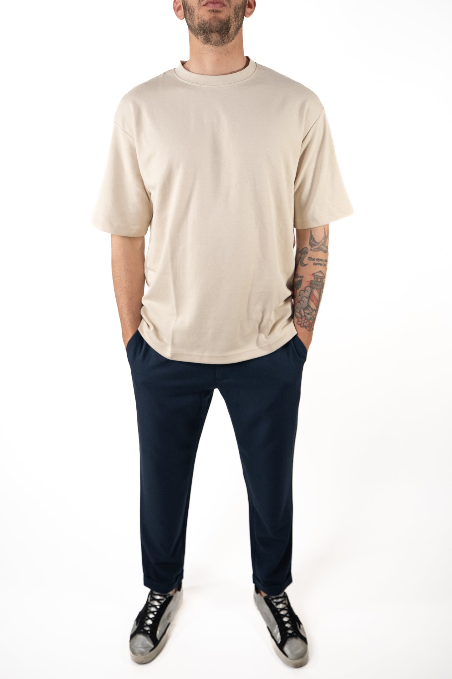 T-shirt Beige Over Basic