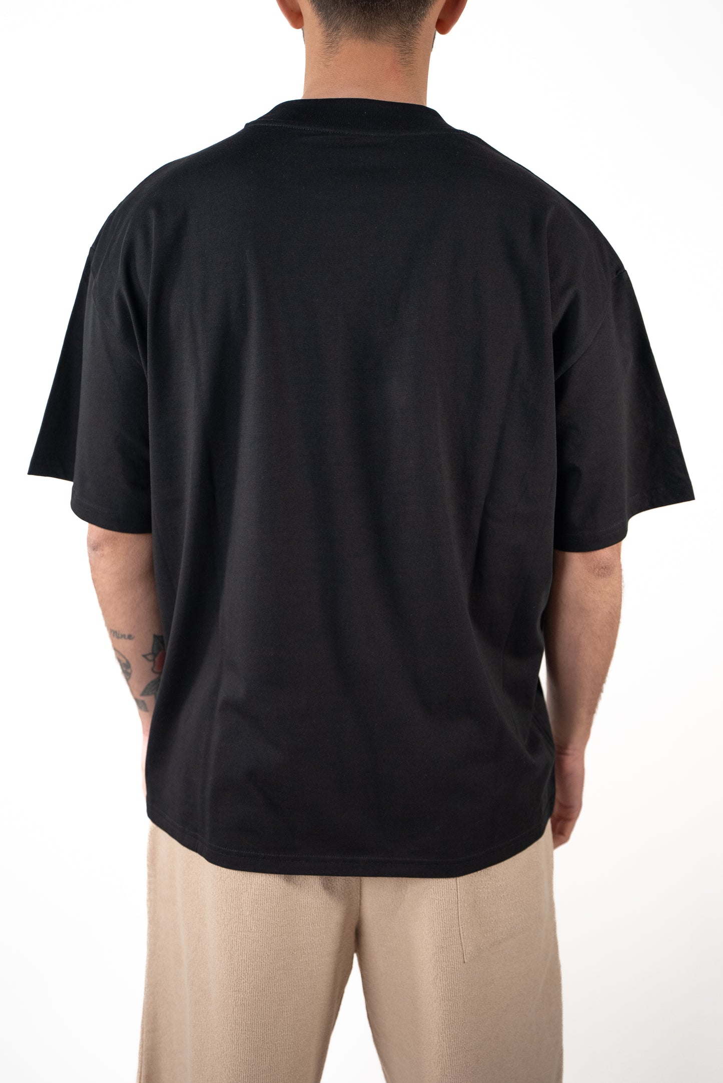 T-shirt Over in cotone Nera Stampa Cuore