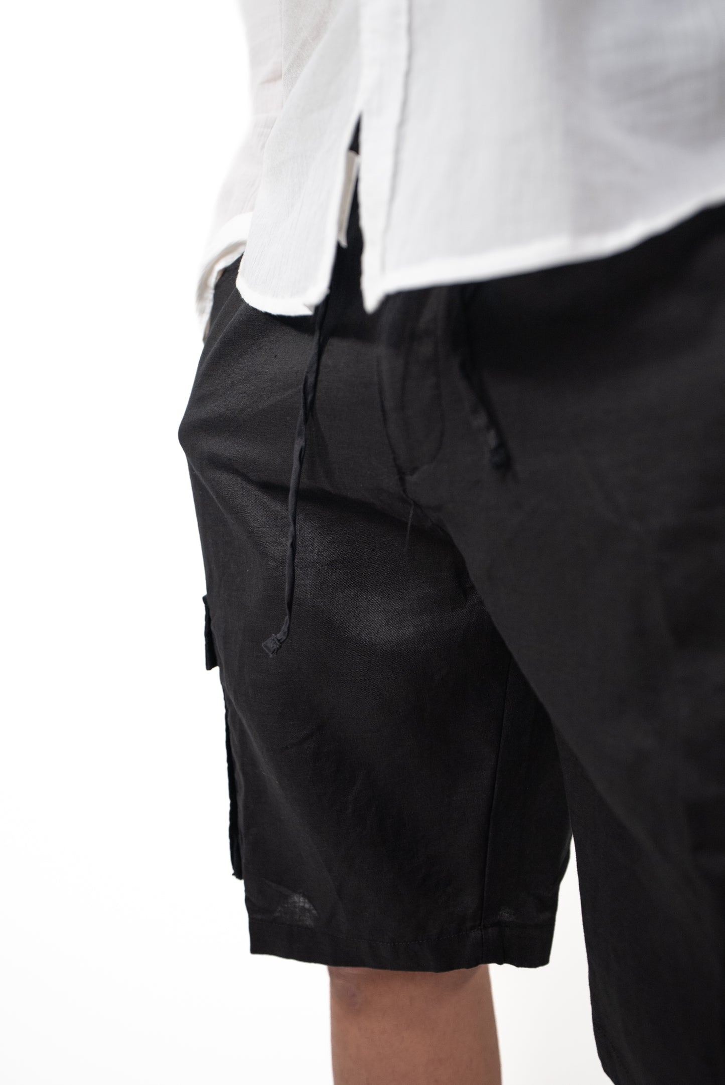 Bermuda Cargo in Lino Nero
