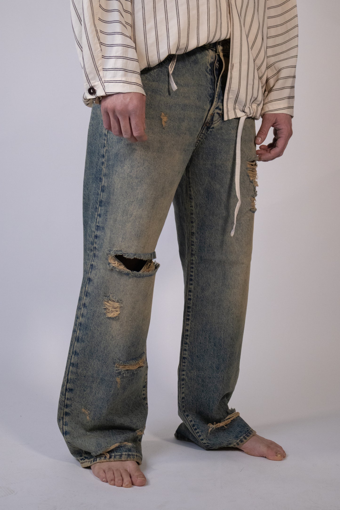 Jeans Gamba Ampia con Rotture