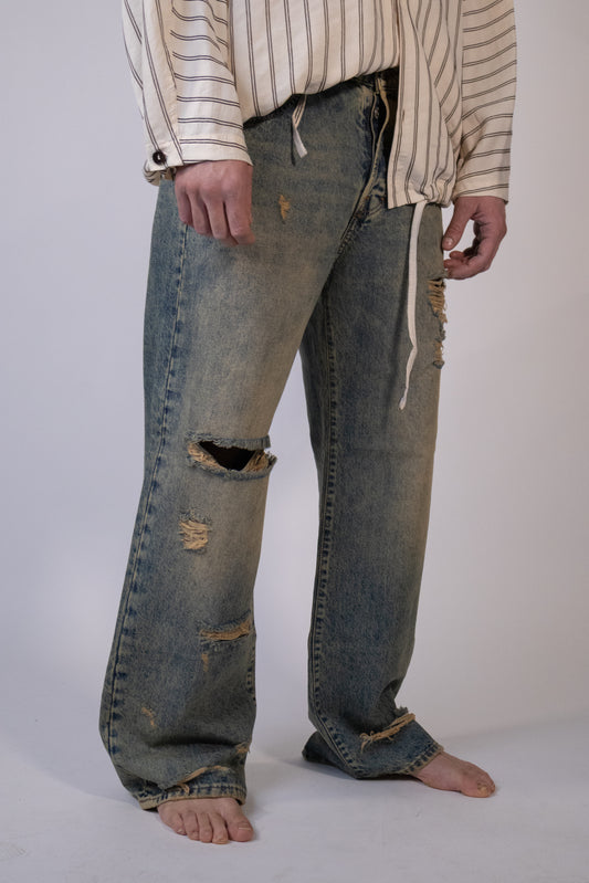 Jeans Gamba Ampia con Rotture