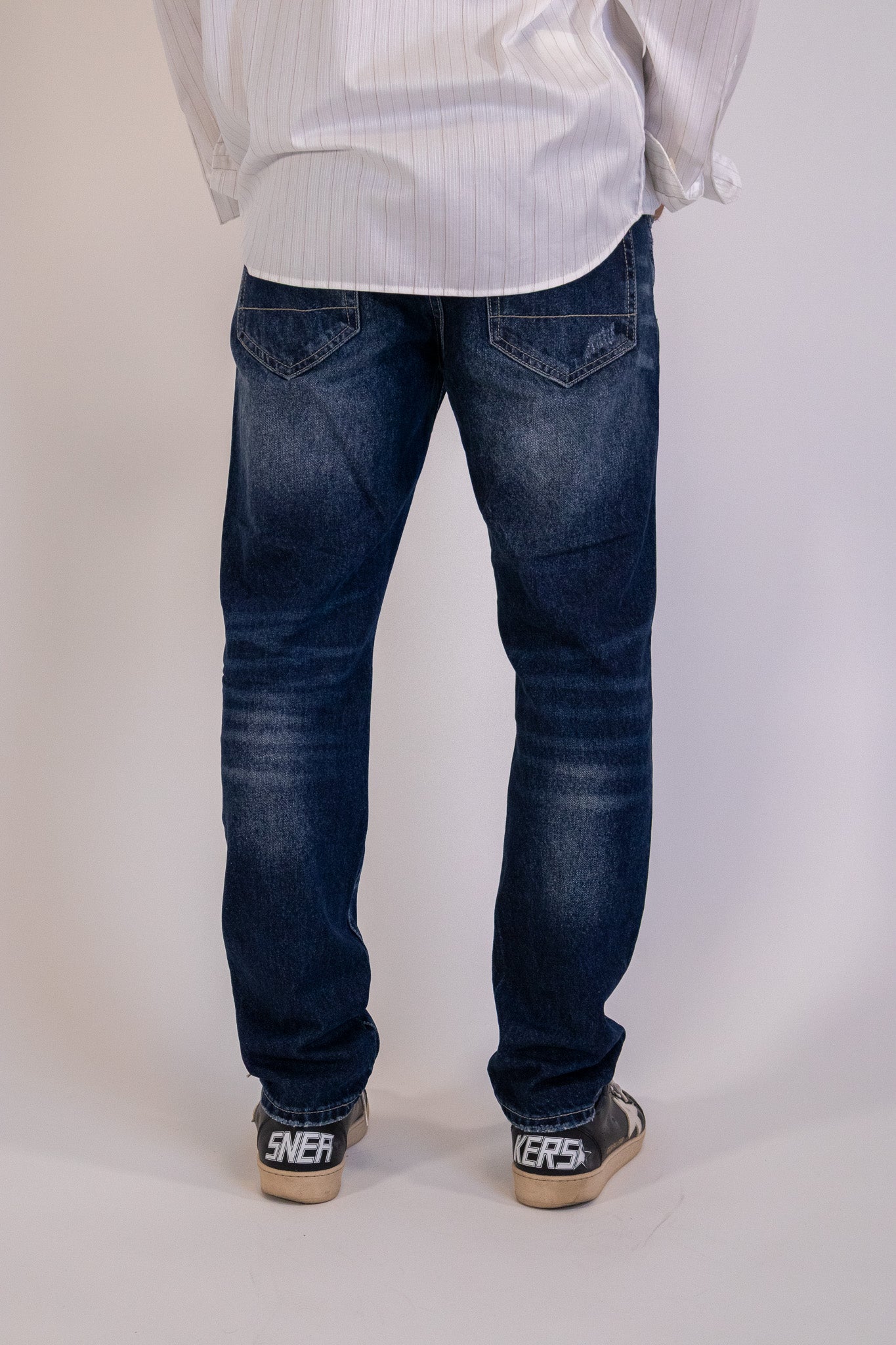 Jeans Cinque Tasche Carrot Lavaggio Scuro