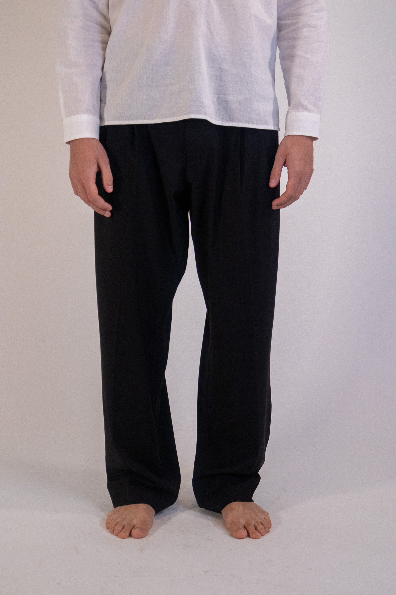 Pantalone Fondo Ampio con Pence Nero